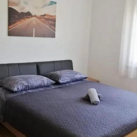 Appartamento Penthouse Ivan *